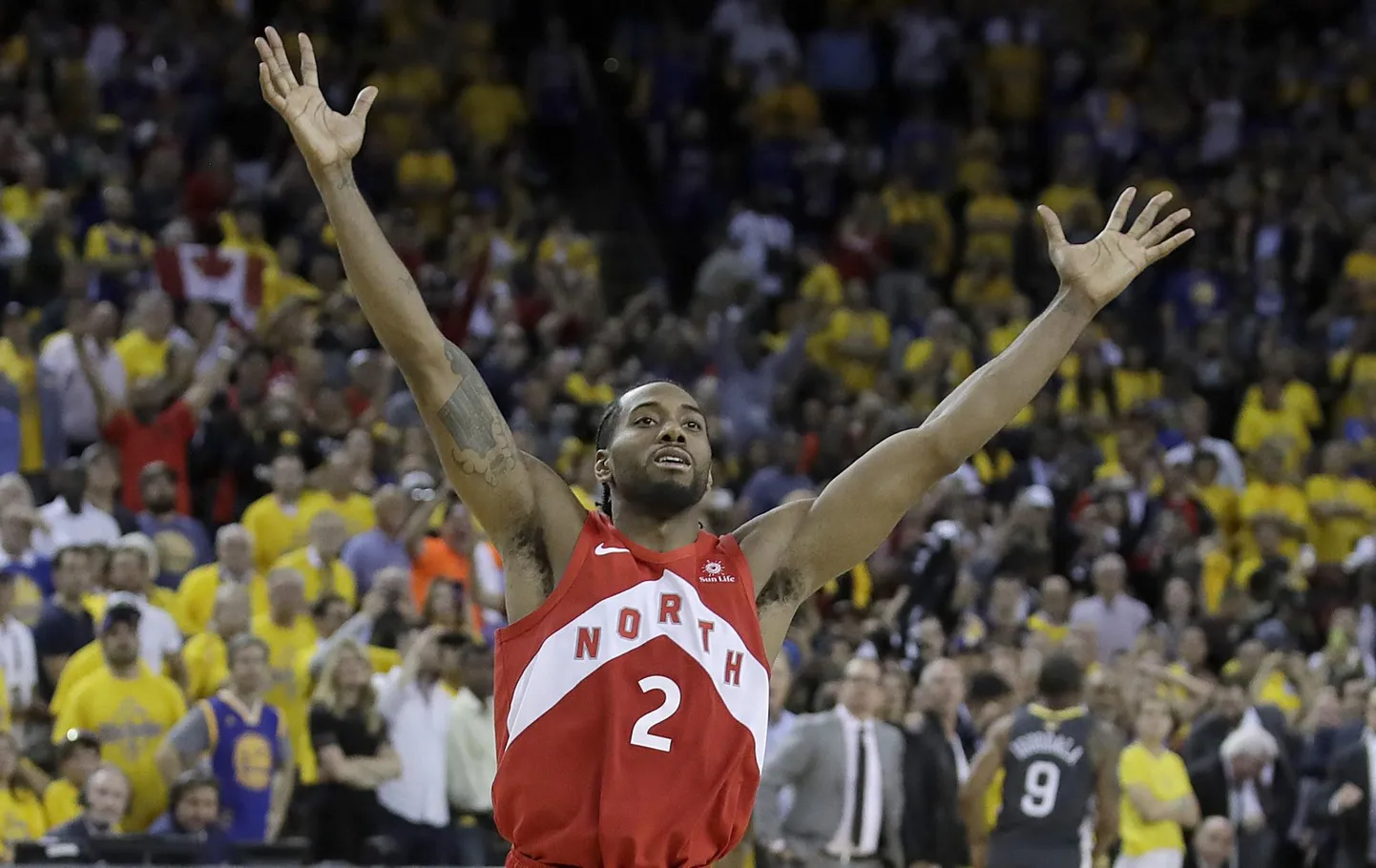Toronto Raptorsi võiduka hooaja võtmemängija oli Kawhi Leonard, kes siirdub nüüd uutele jahimaadele.
