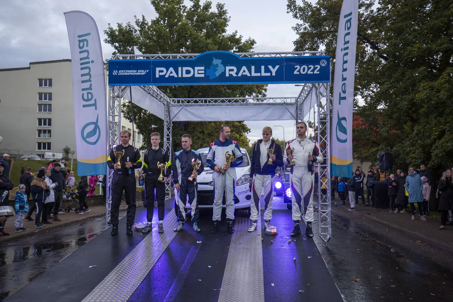 Paide rally poodium