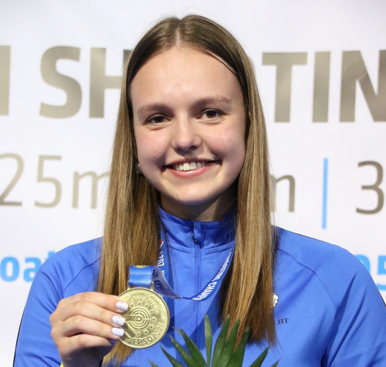 Katrin Smirnovale kuulub laskmises mitu Eesti rekordit.