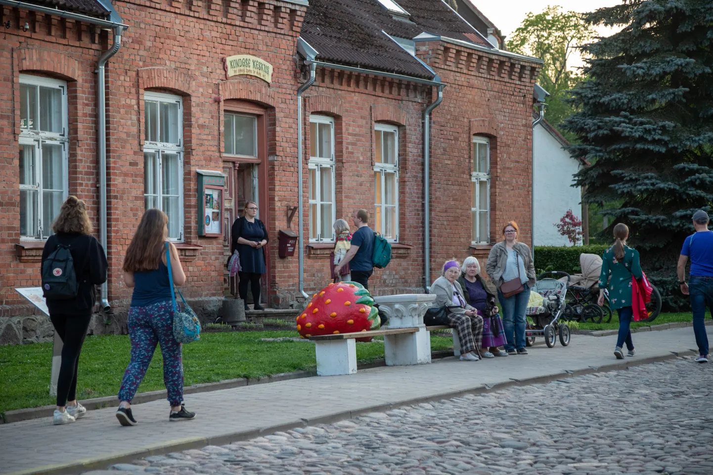 Kondase keskus Viljandis.