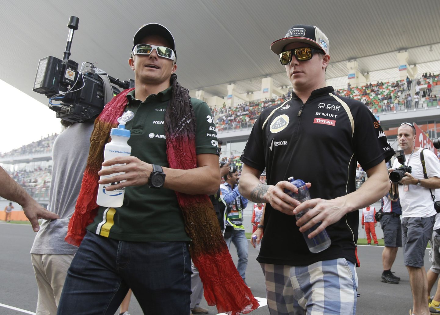Heikki Kovalainen (vasakul) koos Kimi Räikköneniga.