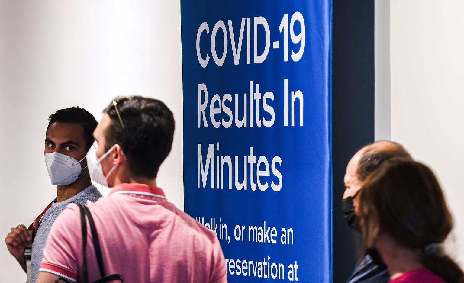 Covid-19 testimiskeskus USAs Orlando rahvusvahelises lennujaamas.