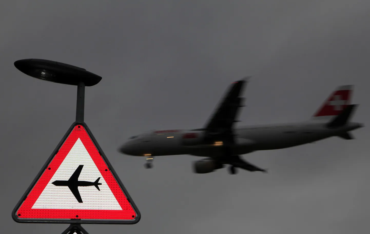 IATA: kõrge kütusehind võib osa lennufirmasid pankrotti ajada.