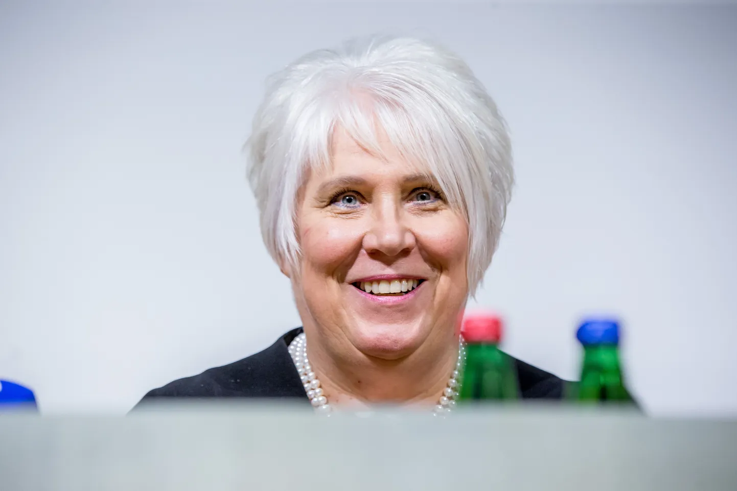 Marina Kaljurand teatas pressikoneverntsil, et kandideerib valimiskogus presidendiks.