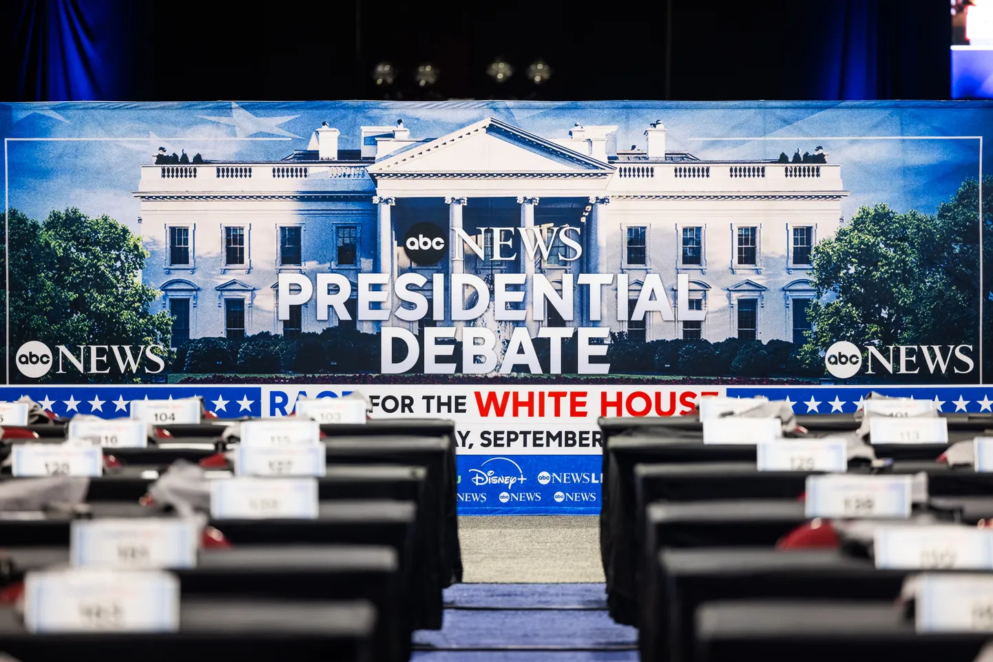 Ettevalmistused Ameerika Ühendriikide presidendidebatiks Philadelphias.