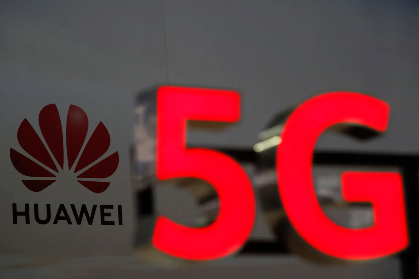 "Huawei" logotips.