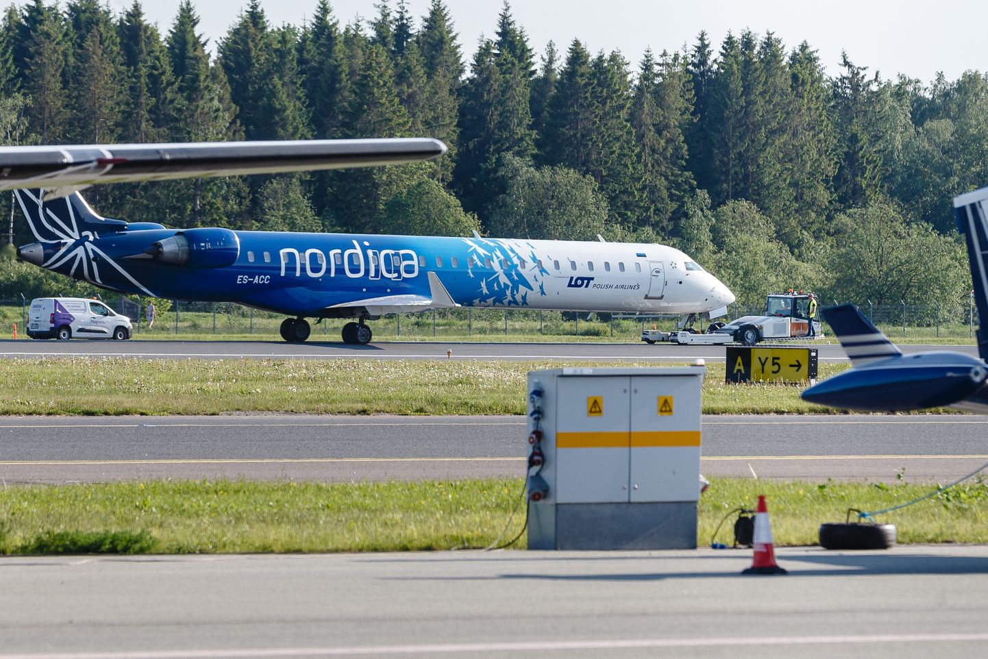Nordica lennuk Tallinna lennujaamas.