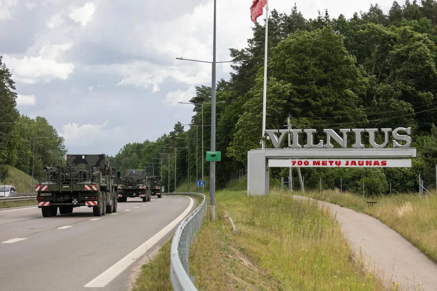 Patriot õhutõrjesüsteemide jõudmine Vilniusesse. FOTO: Leedu Kaitsevägi