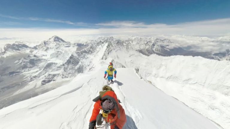 Alpinistid Džomolungmal