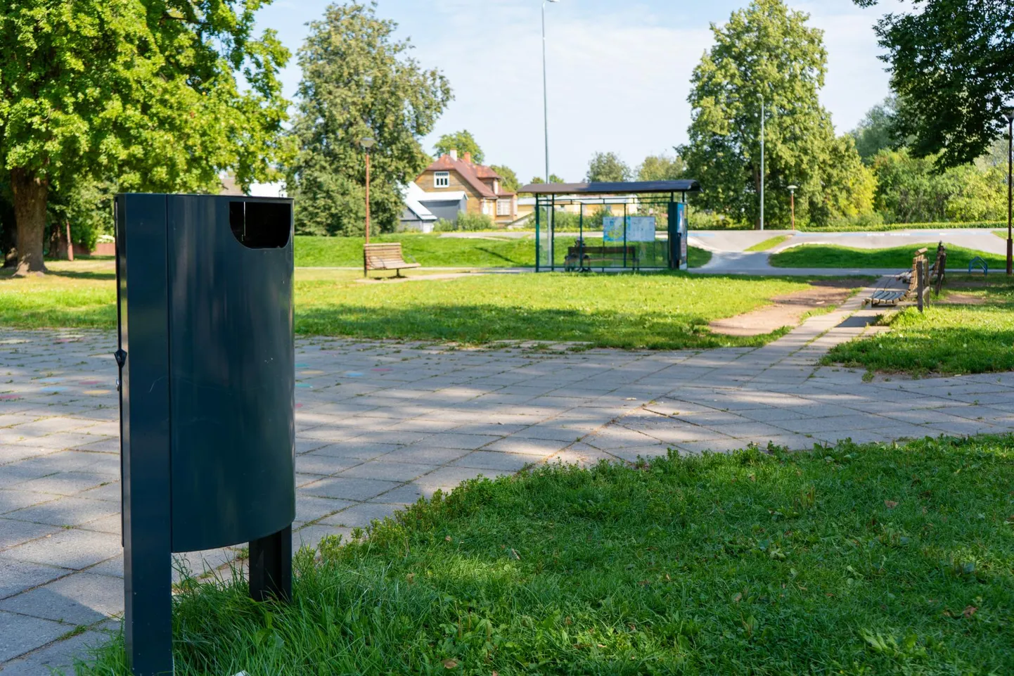 Selline vaatepilt avanes Linnahoolduse töötajatele Lastepargis kolmapäeva varahommikul.