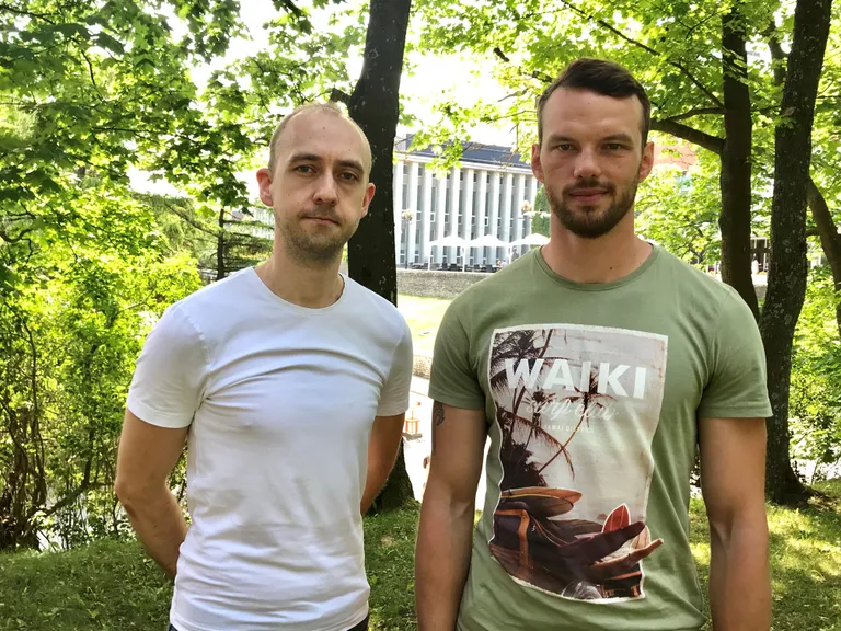 Raadio Elmar saatejuht Tambet Ind ja näitleja Reimo Sagor
