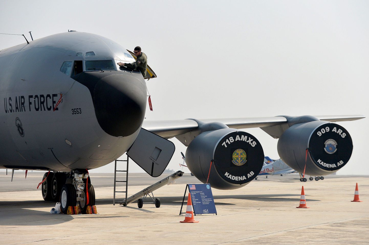 Ameerika Ühendriikide õhujõudude (USAF) tankurlennuk Boeing KC-135 Stratotanker.