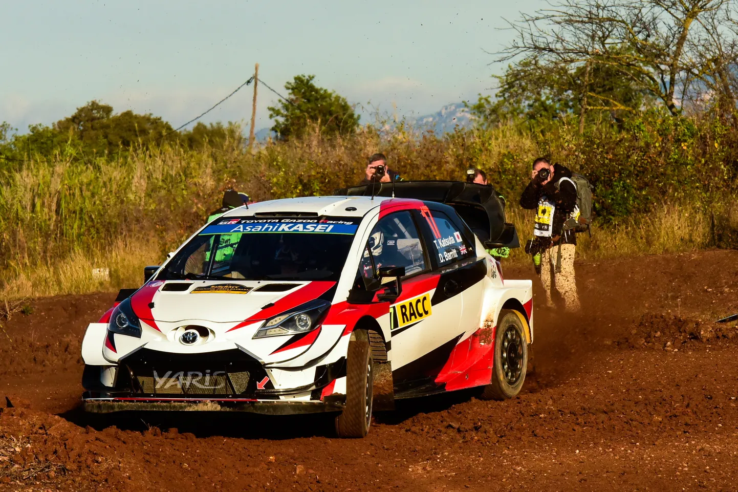Takamoto Katsuta Toyota Yarisega mullusel Kataloonia MM-rallil.