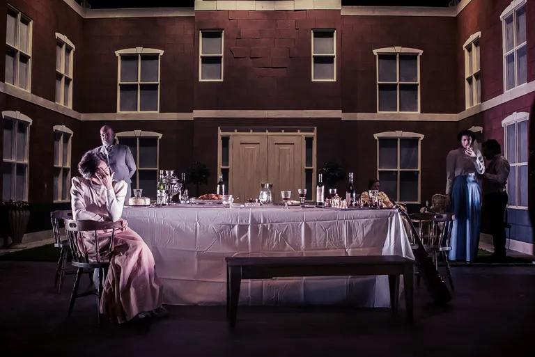 Dead Centre «Chekhov’s First Play», foto