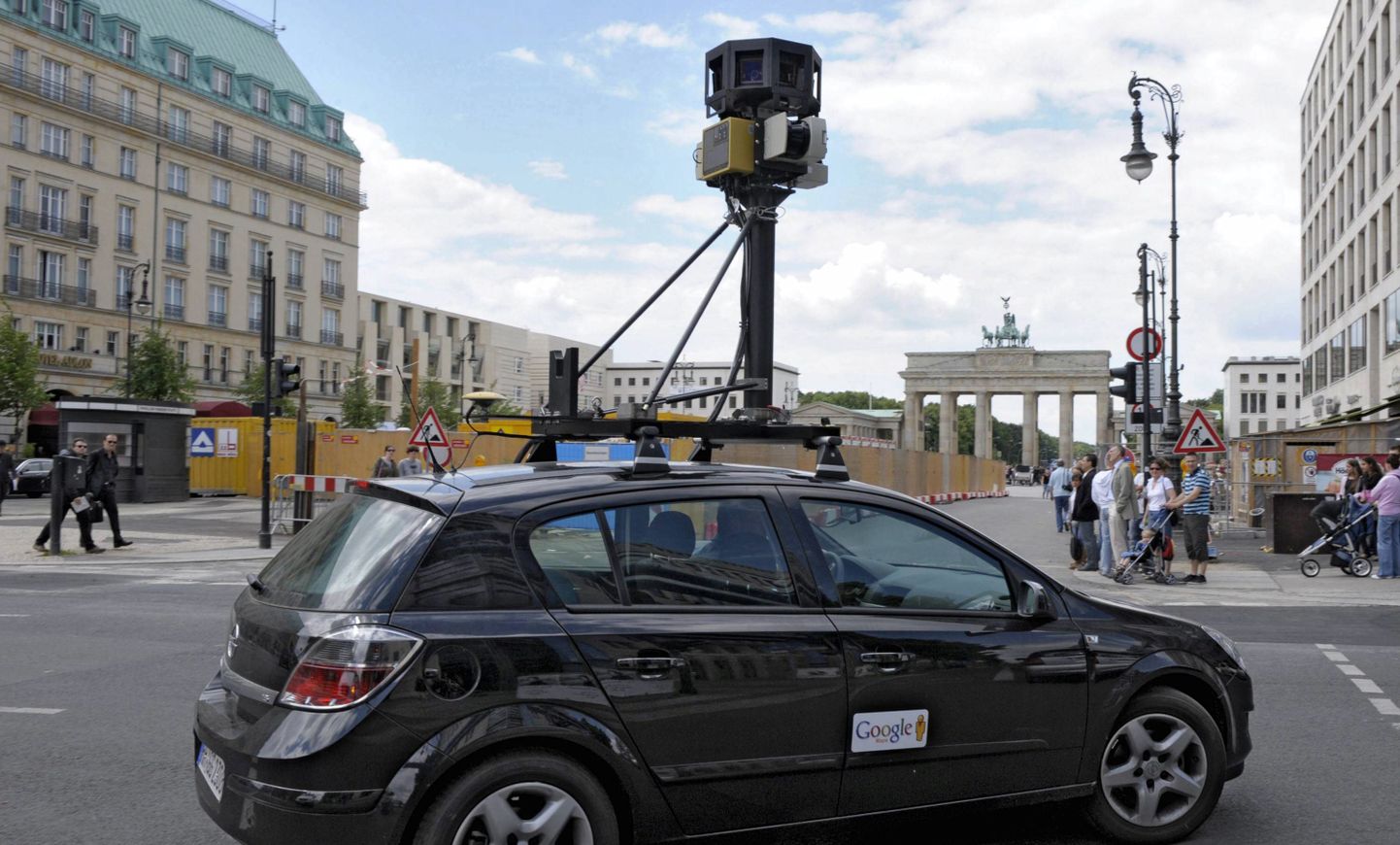 Google Street View masin Berliinis.
