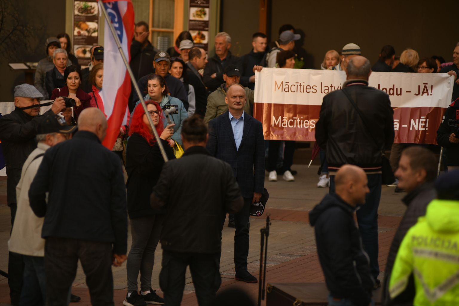 7. septembrī pie Saeimas notiek protests pret "krievu valodas iznīcināšanu"