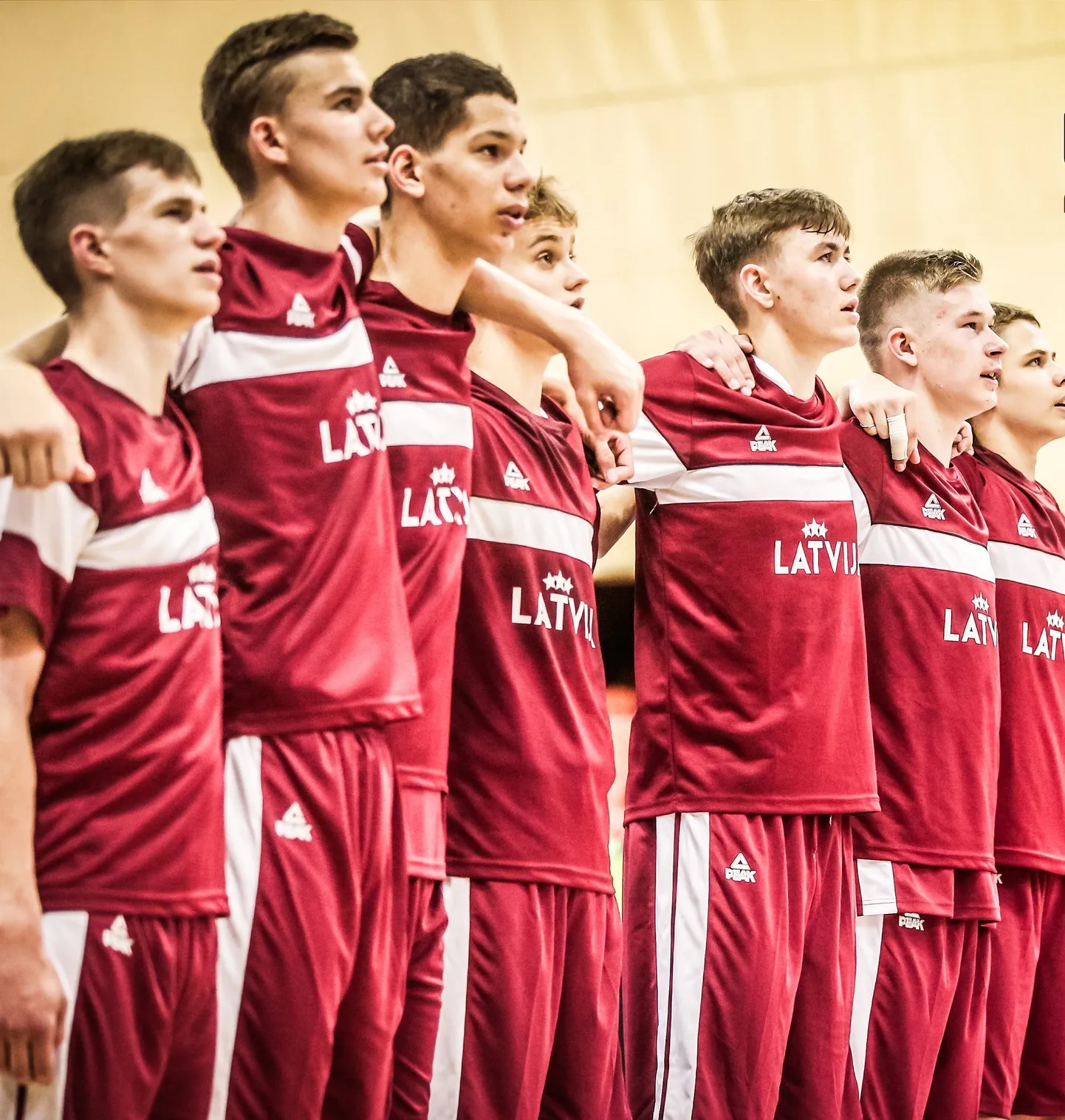 Latvijas U-19 basketbola izlases kandidāti.