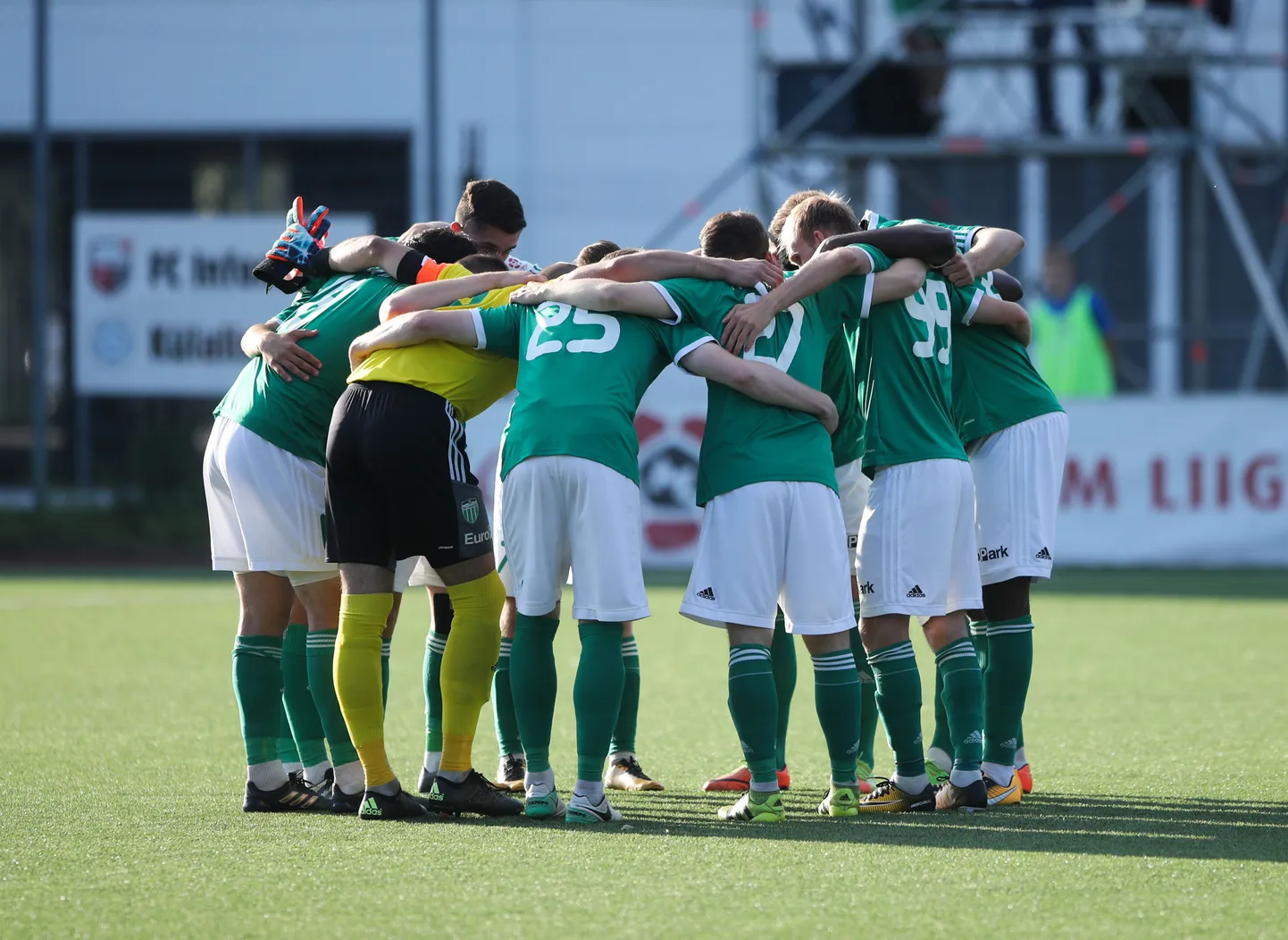 Tallinna FC Levadia jalgpallurid.