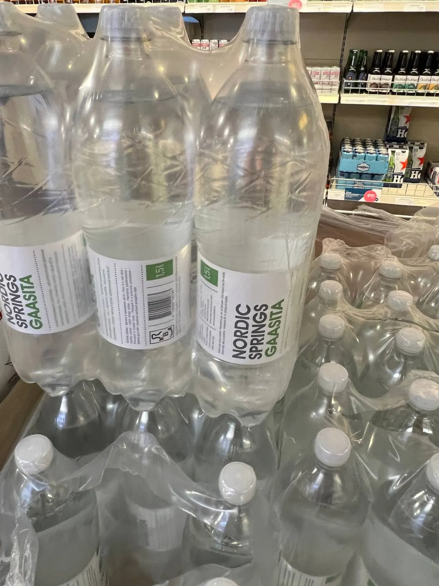 Вода негазированная