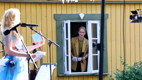 Album launch becomes 'The Pirate Who Searched for Shoes' performance