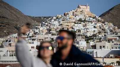 Летом 2021 года Грецию можно увидеть без привычного скопления туристов