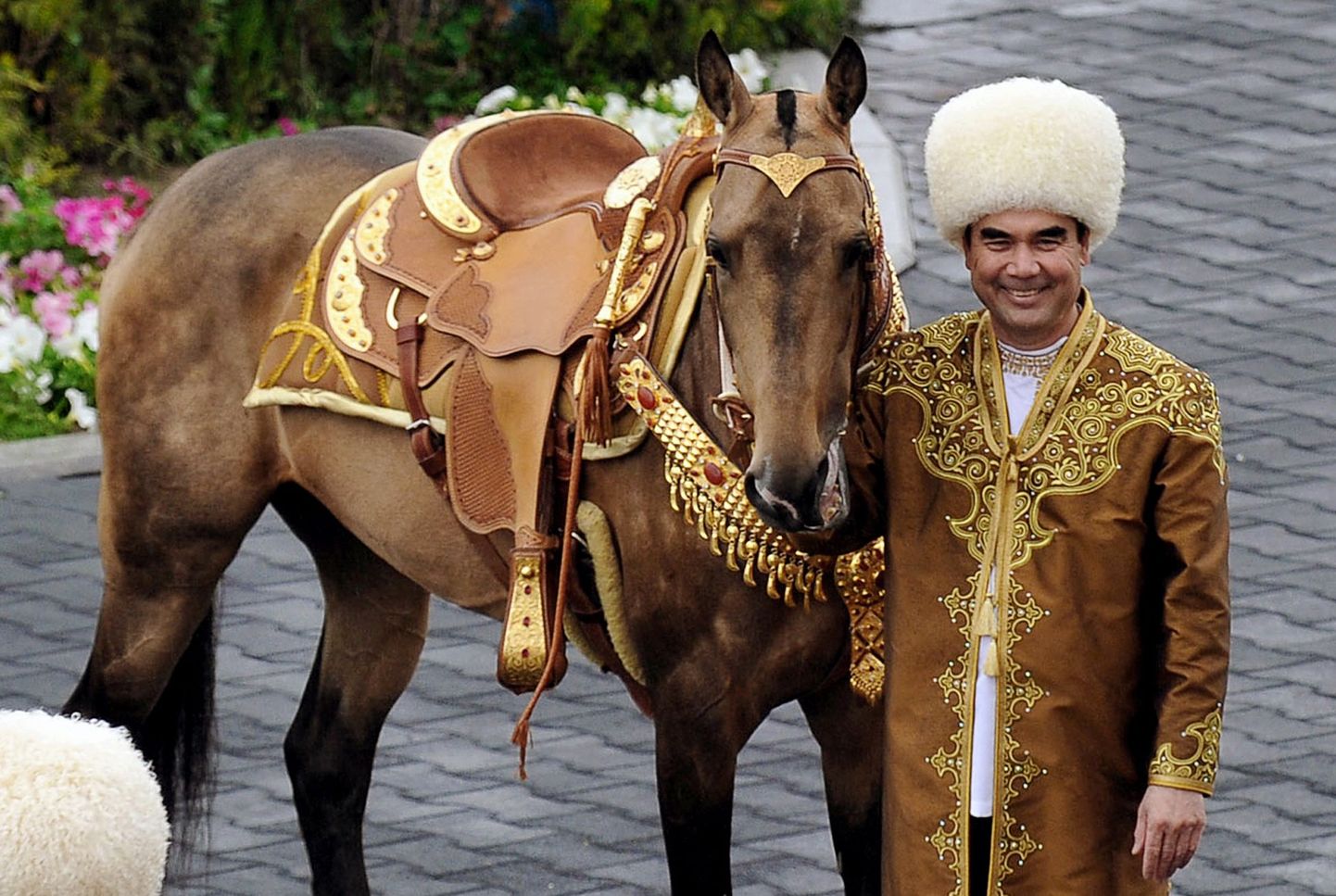 Türkmenistani president Gurbangulõ Berdõmuhammedov.