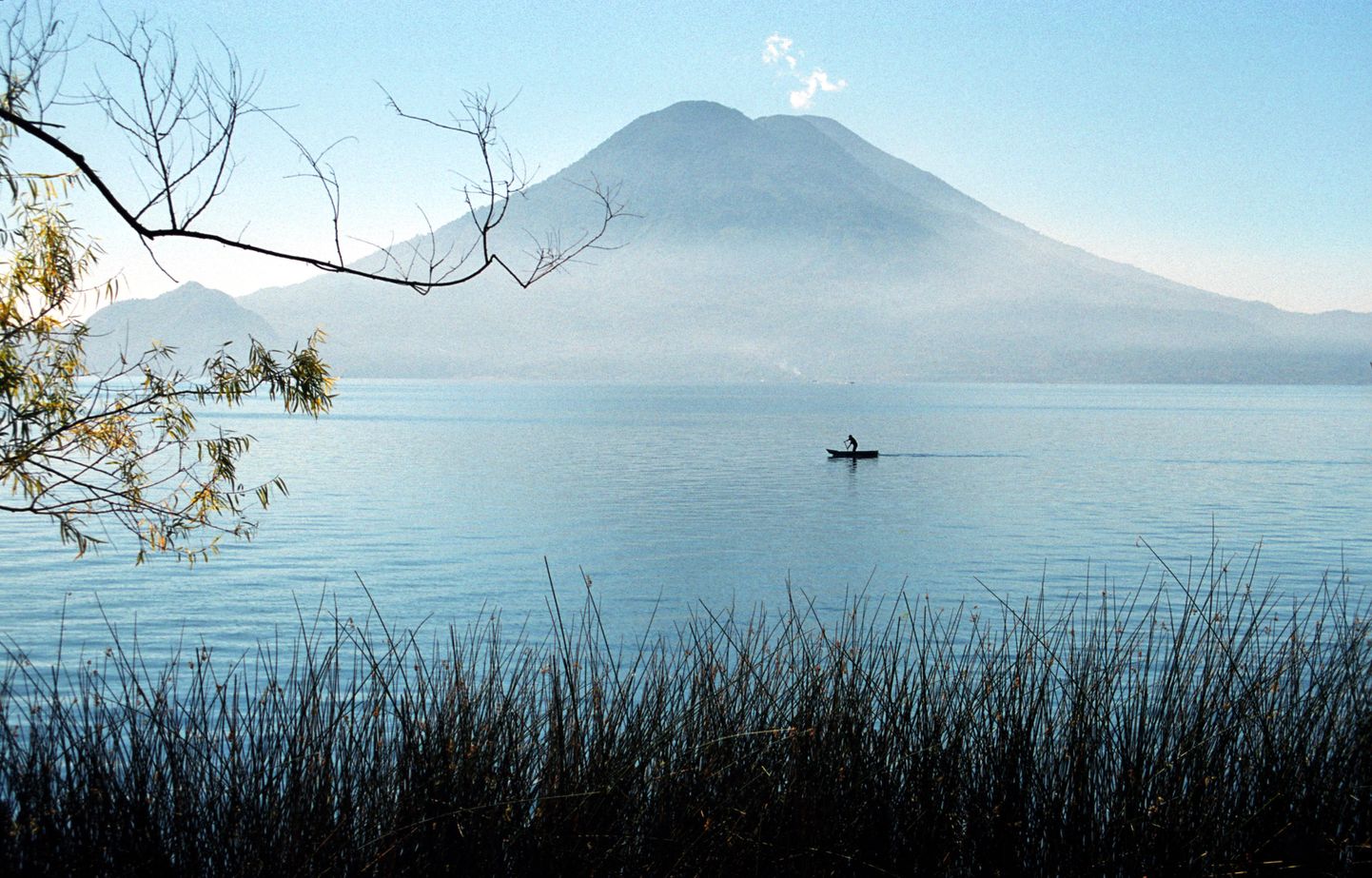 Atitlani järv Guatemalas