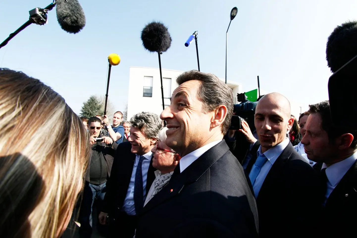 Prantsuse president Nicolas Sarkozy eile Valenciennes’is. Sarkozy väärikat käitumist kriisi ajal on kiitnud ka tema vastased.