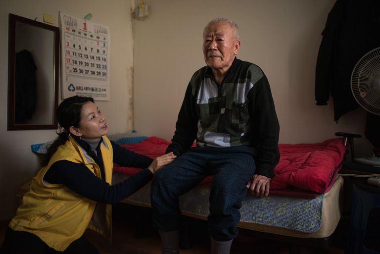OECD andmetel elab 49 protsenti üle 65-aastastest lõunakorealastest vaesuses. Foto: Scanpix