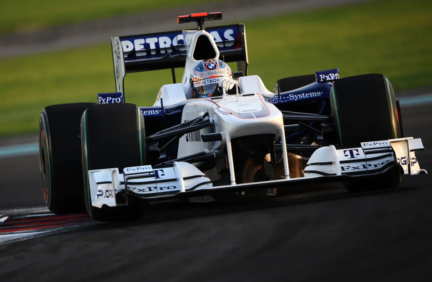 Robert Kubica BMW-Sauberi roolis.