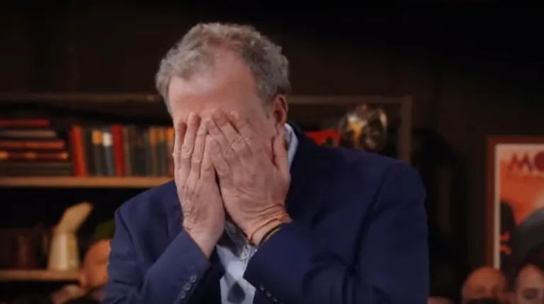 Jeremy Clarksoni pisaratega lõppeb tema, Richard Hammondi ja James May ajastu