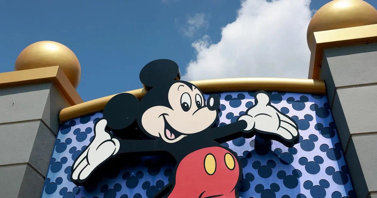 surmavikat niidab Miki Hiire kuningriigis