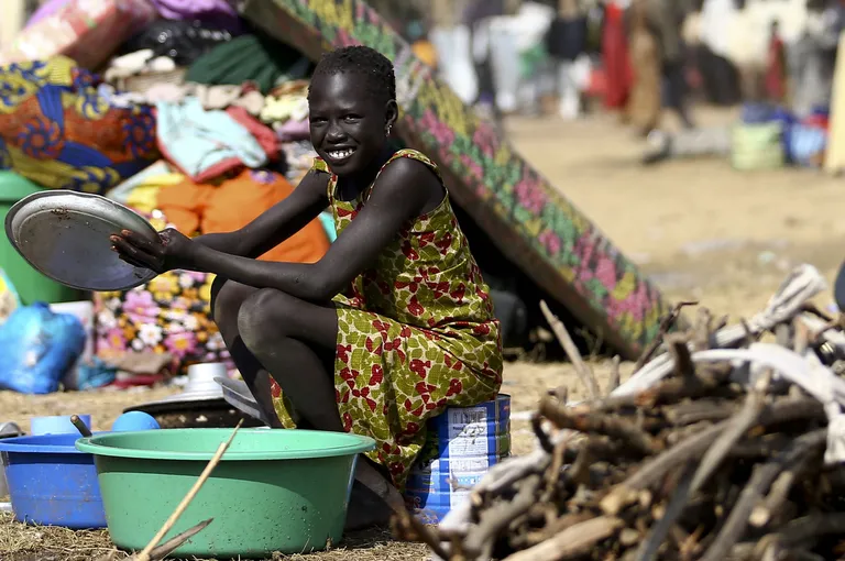Lõuna-Sudaani põgenikust tüdruk mullu jaanuaris Adjumanis. Foto: Reuters/SCANPIX