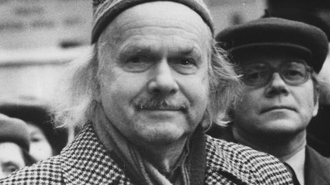 VIDEO ⟩ Viivi Luik soovitab olulist luulekogu kõigile, kes pole seda veel mingil põhjusel lugenud