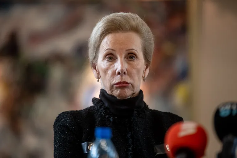 19.02.2021. Skandaali sattunud Kersti Kracht ja tema kaitsja vandeadvokaat Oliver Nääs andsid ülevaate toimunust. Foto Sander Ilvest, Postimees