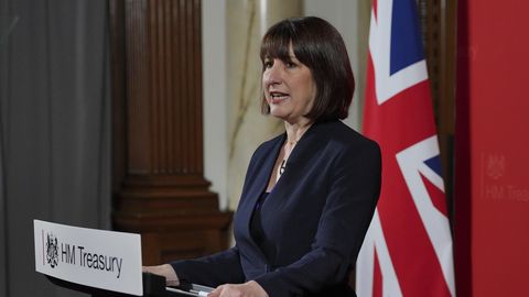 Briti uus rahandusminister lubas kiiret hooandmist majandusele