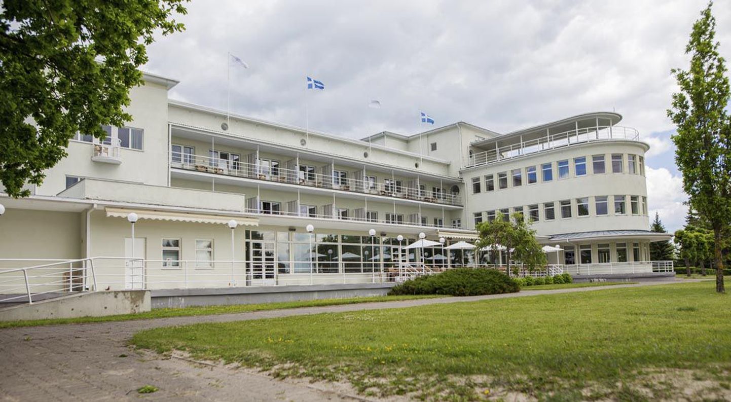 Olev Siinmaa ja Anton Soansi koostöös projekteeritud Pärnu rannahotell.