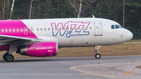 Wizz Air hoiatab: see süütu ese lennukis võib maksma minna kopsaka summa