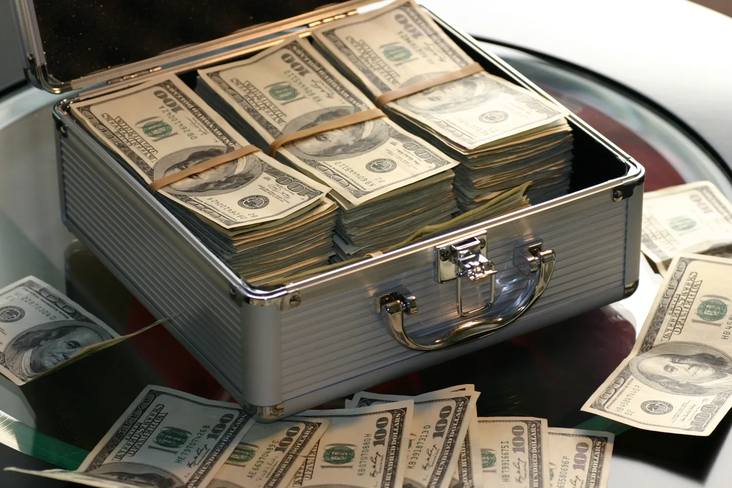 Dollarid. Pilt on illustreeriv