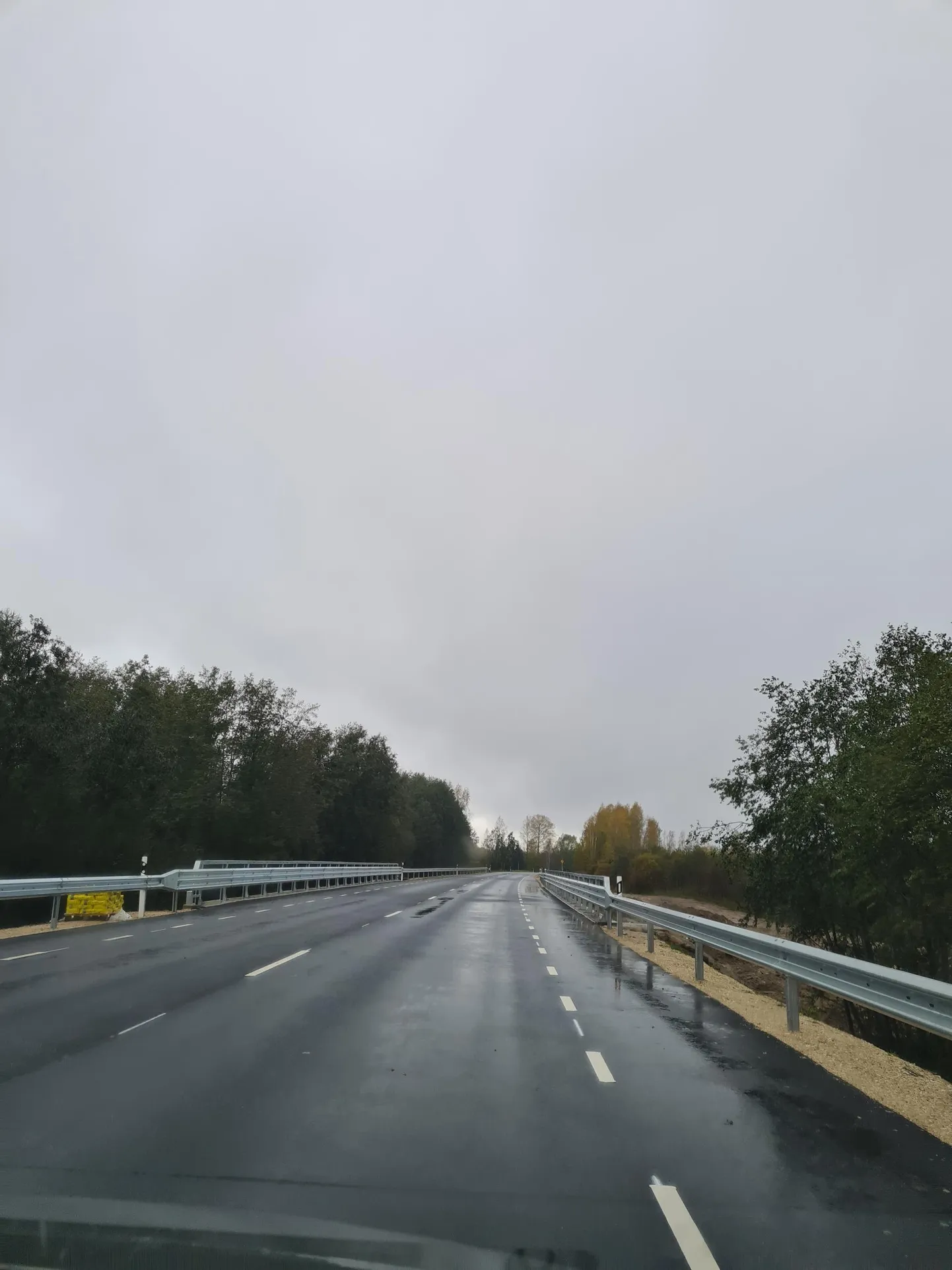 Kolu sild on põhjaliku ümberehituse järel laiem ja tugevam.