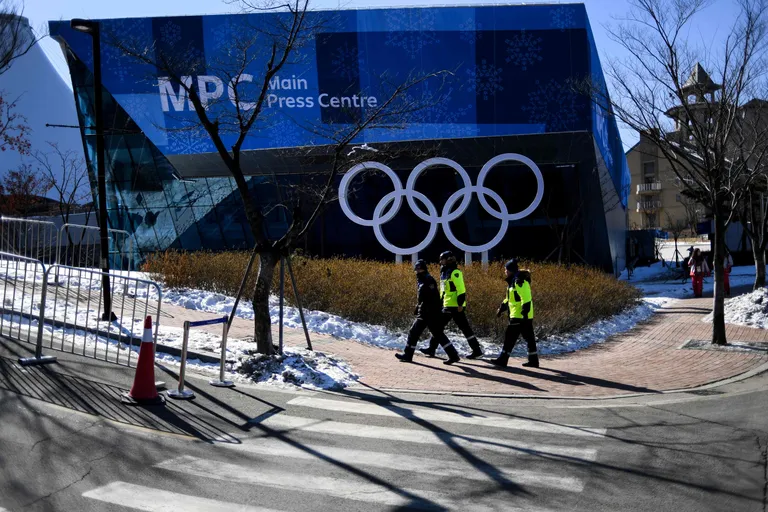 Politseinikud Pyeongchangi olümpiakülas