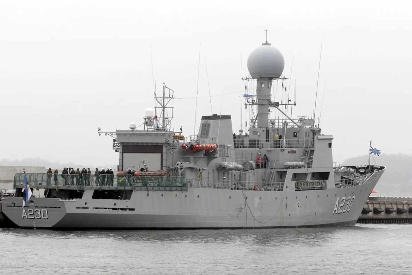 Корабль Admiral Pitka.