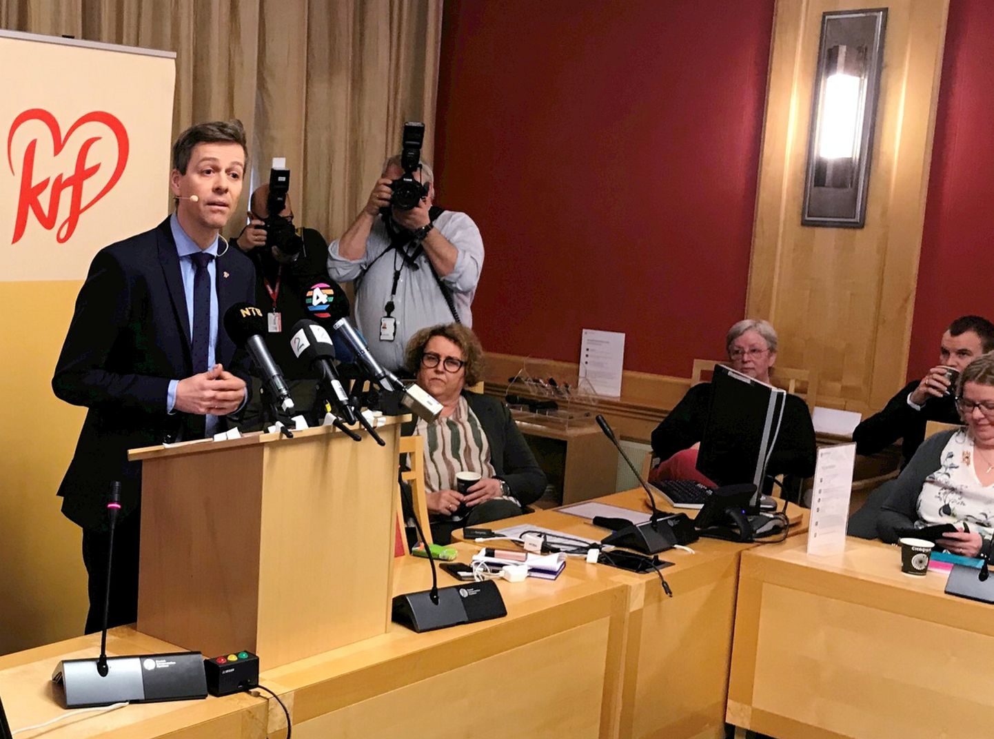 Norra Kristliku Rahvapartei esimees Knut Arild Hareide kõnelemas oma erakonna fraktsiooni nõupidamisel tänavu märtsis.