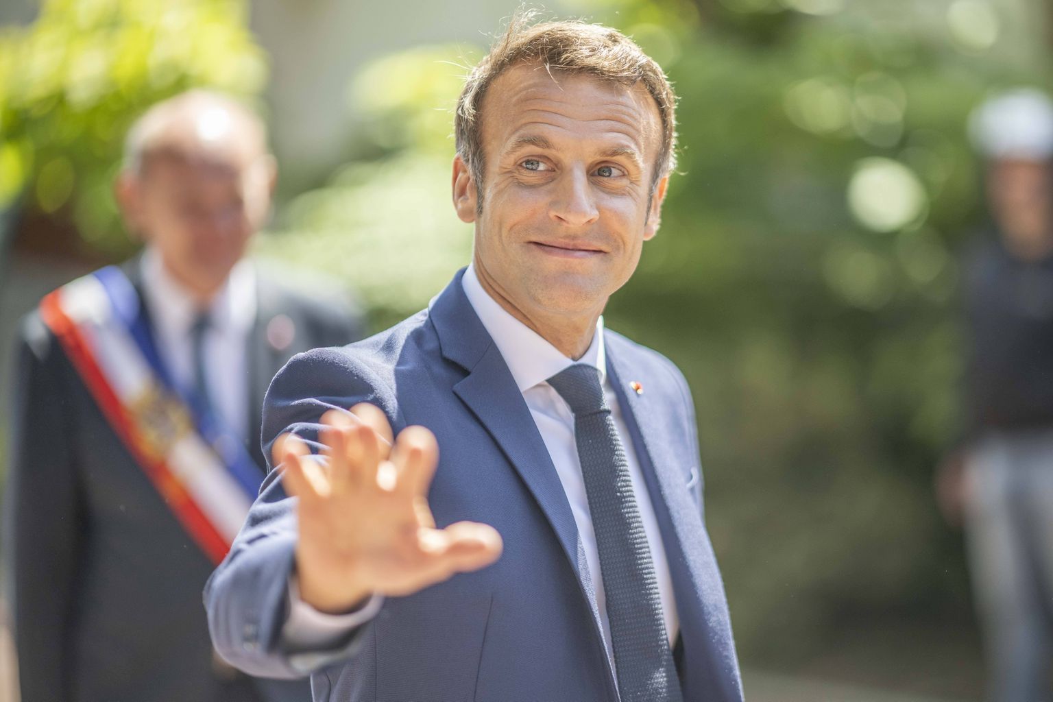 Prantsusmaa president Emmanuel Macron eilsel valimispäeval.