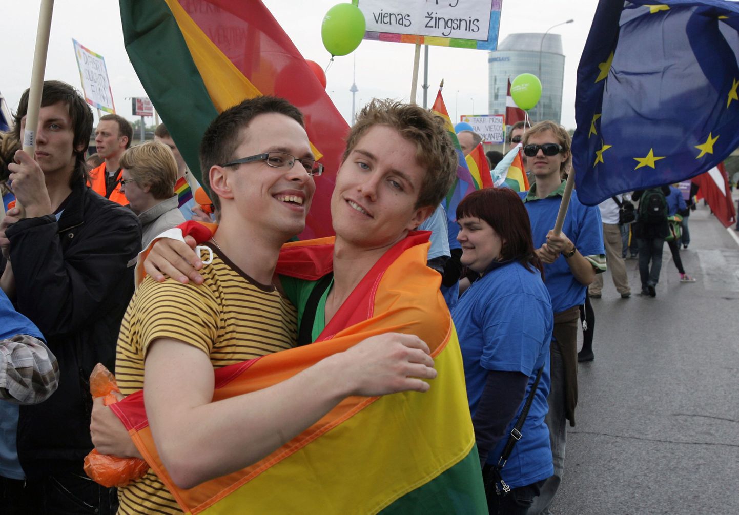 Leedu esimesest homoparaadist, 2010. aastal toimunud Baltic Pride'ist osavõtjad.
