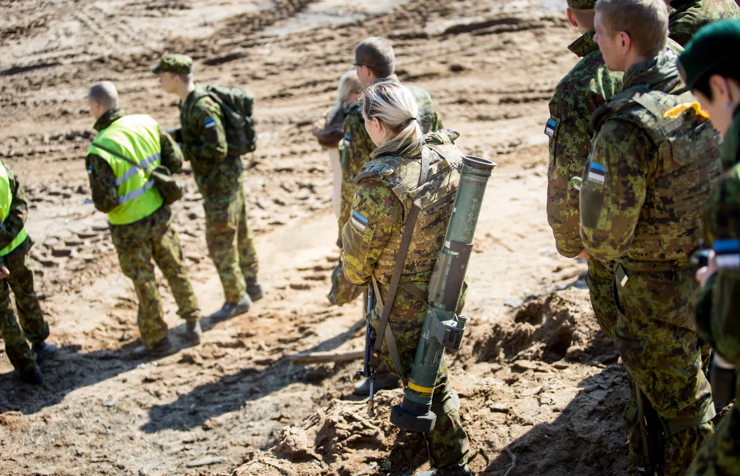 Naisajateenijate osakaal kaitseväes on aasta-aastalt suurenenud.