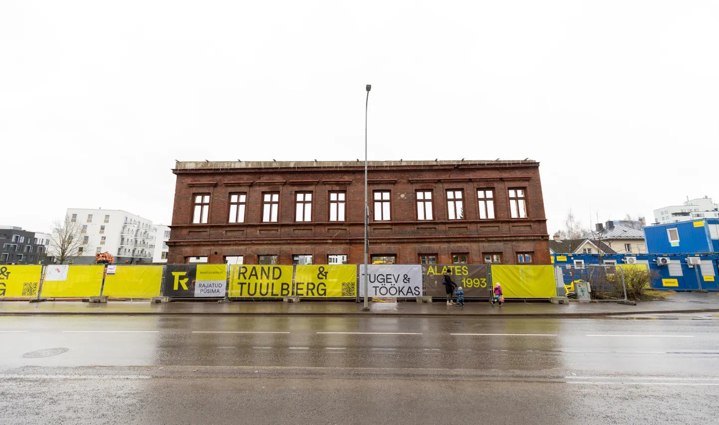 Raatuse tänavale kerkivad tuleva aasta juuniks kaks kuuekorruselist kortermaja.