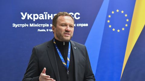 Eesti taunib Zelenskõi otsust nõrgestada Ukraina korruptsioonitõrjet