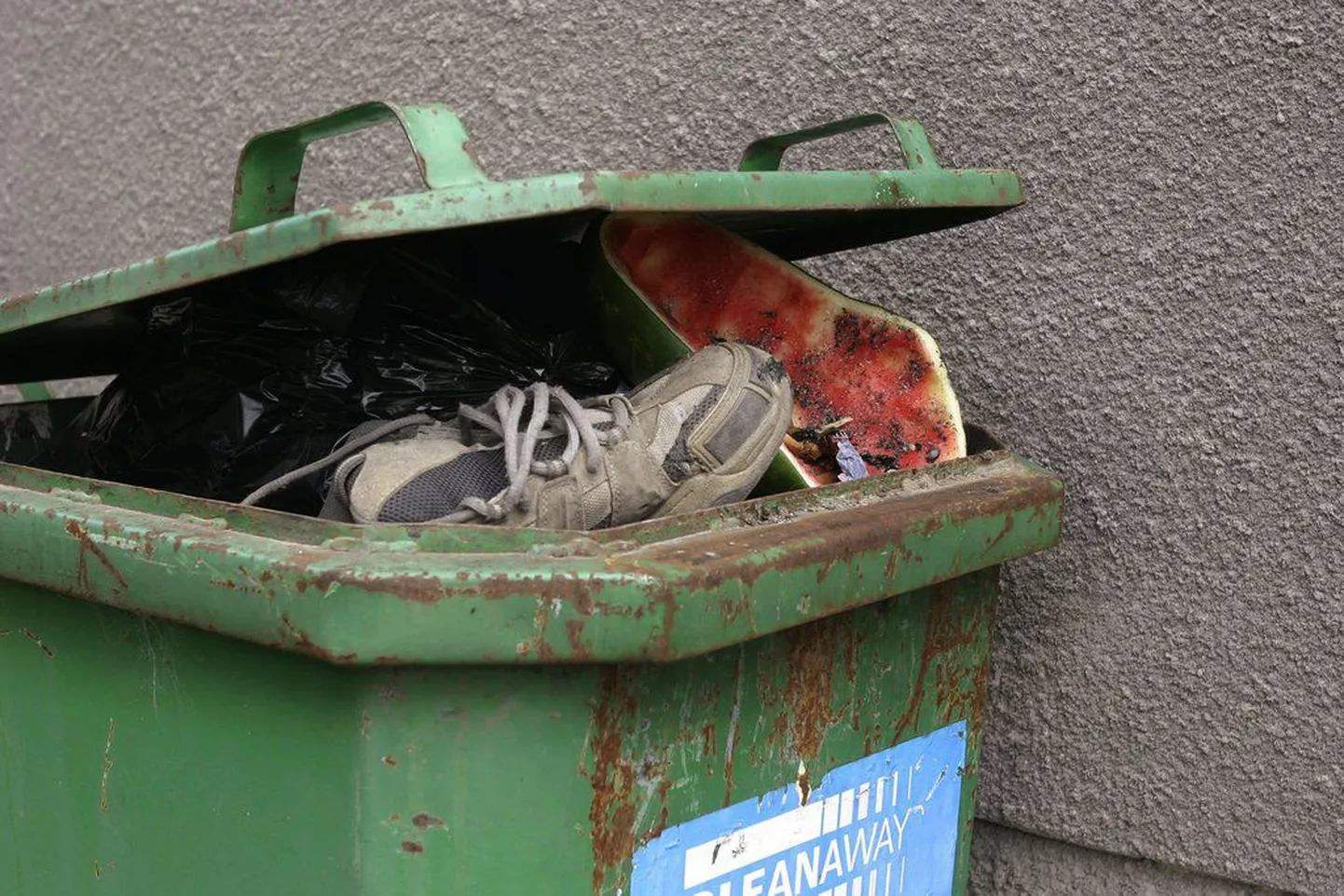 Prügikonteiner.