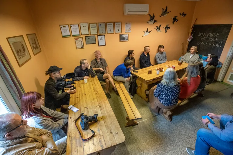 Kallase sõnutsi pole kool ainult haridusasutust, vaid ka kogukonda motiveetirv koht.
